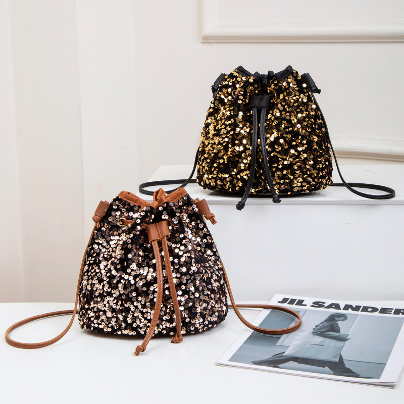 Bolso de moda de sequilla en línea 2025 otoño nuevo estilo versátil bolso de hombro mochila coreano bolso de cubo