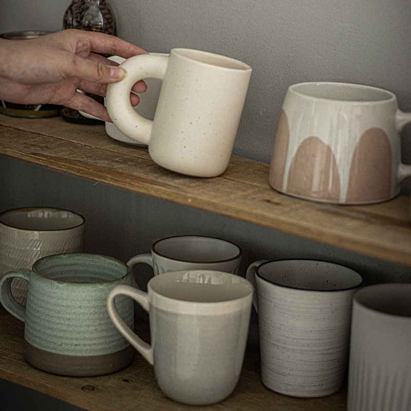 Tazas simples y elegantes, grandes colecciones, tazas de cerámica de estilo retro, tazas de té caseras, tazas de agua de alto valor, tazas de café, tazas al por mayor