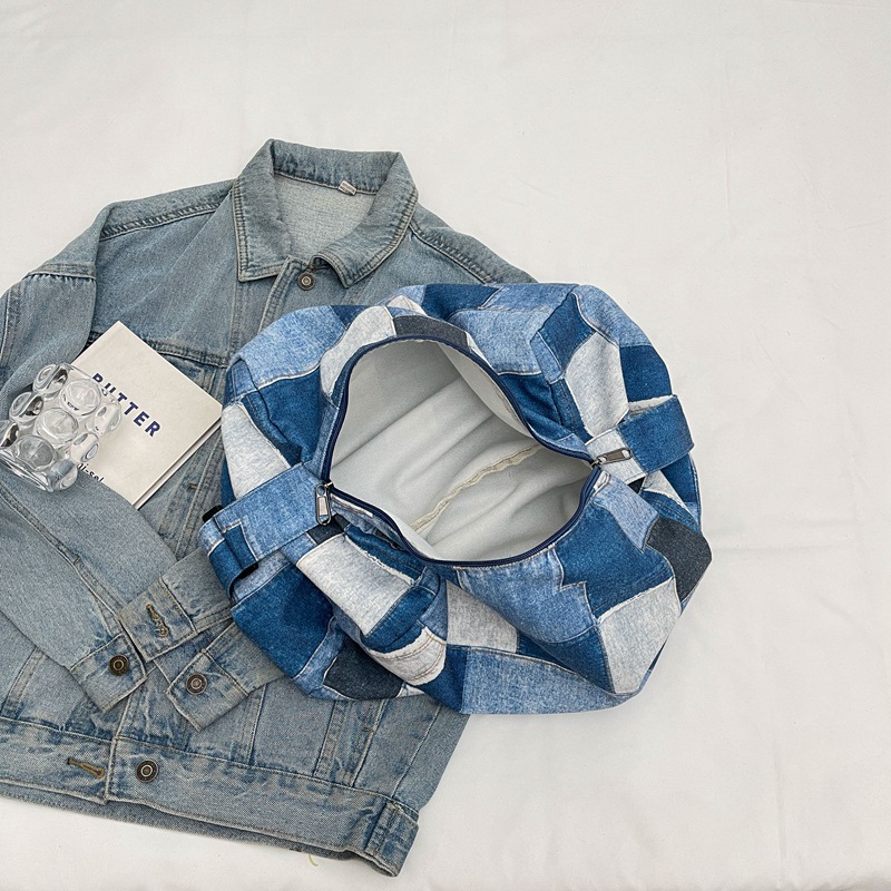 Bolso de gran capacidad de diseño de nicho para mujer 2024 nuevo bolso de mezclilla para mujer bolso de mensajero de un solo hombro de color de contraste de moda