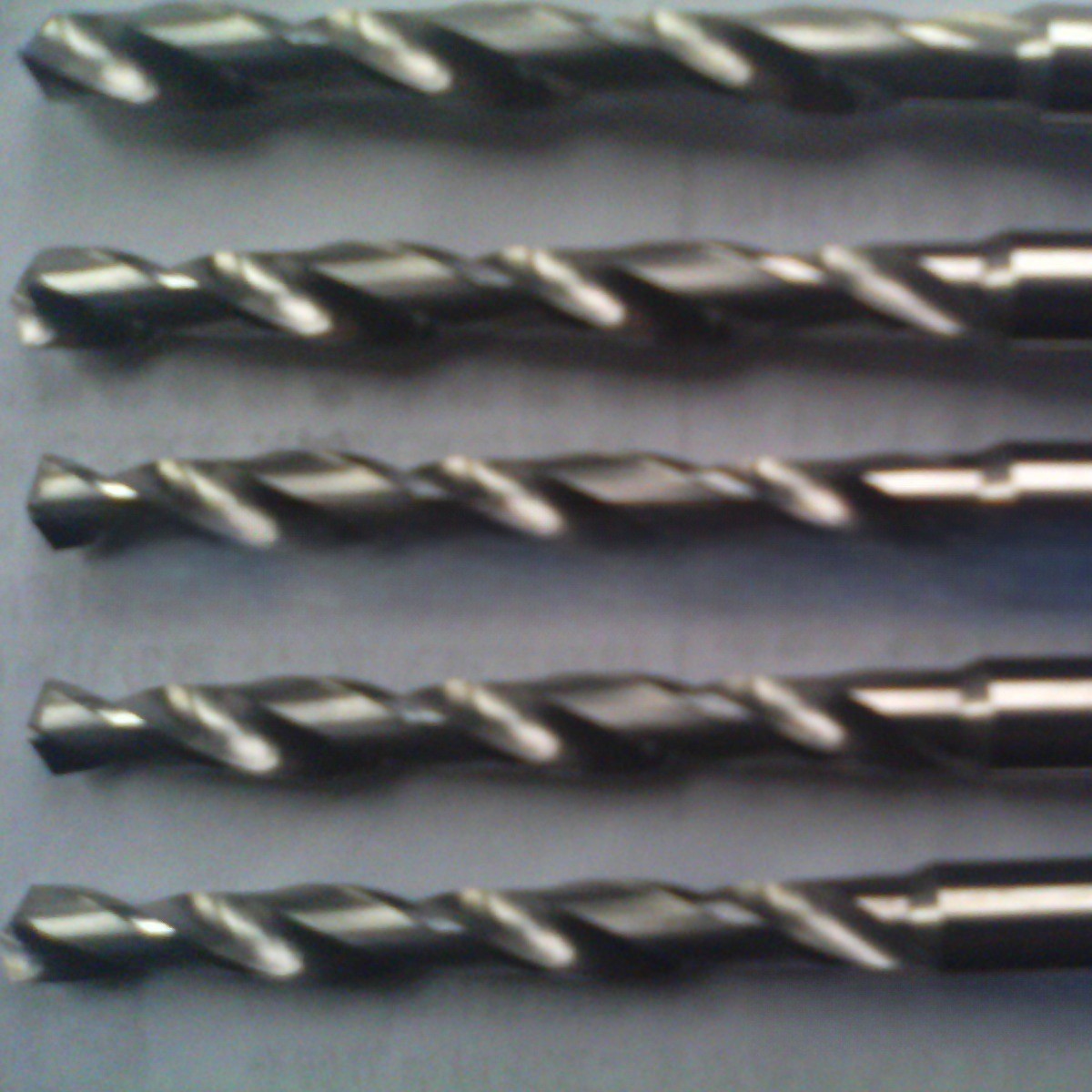 数控刀具生产厂家-钨钢钻头-加长麻花钻-台阶钻-内冷钻