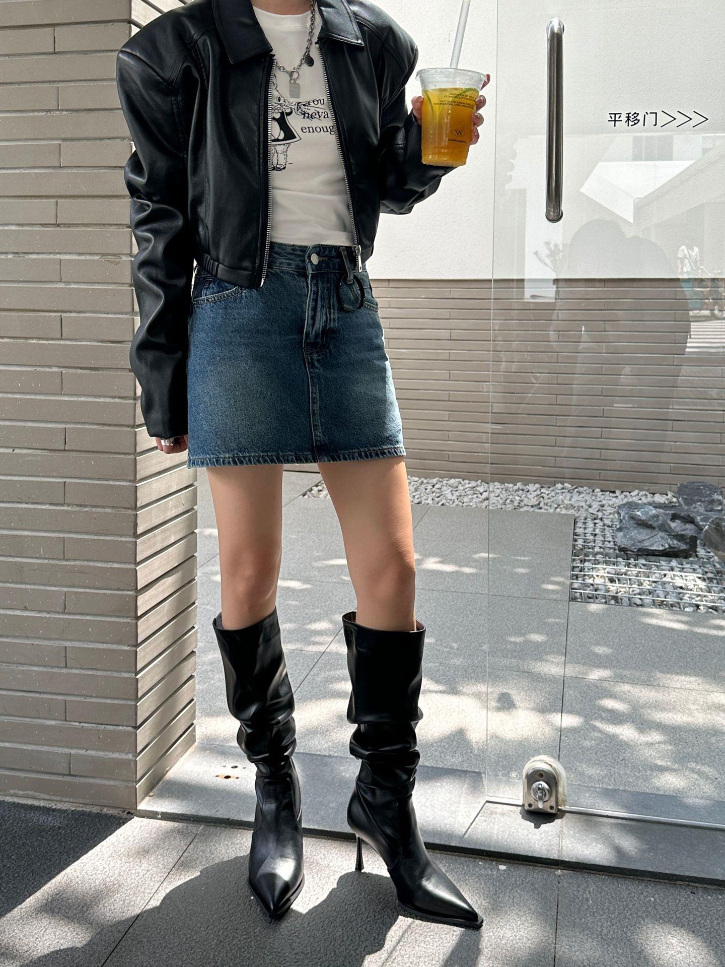 2024 Herbst Winter neue spitze, plissierte Lederstiefel mit hohen Absätzen und Ärmeln, die für Frauen schlanker aussehen sollen_voghion.com