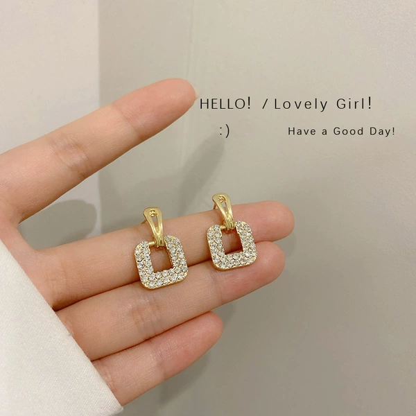 E123 block-gold