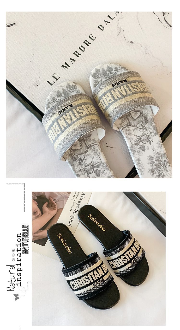 Internet Berühmte Hausschuhe Damen Sommer, Super Hot Im Jahr 2024, Neue Mode Für Den Außenbereich, Ins Trendy Beach Anti Slip One_voghion.com