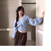 chic韩系上衣针织女衫v领侧边系开扣收腰春季女套头毛衣慵懒风