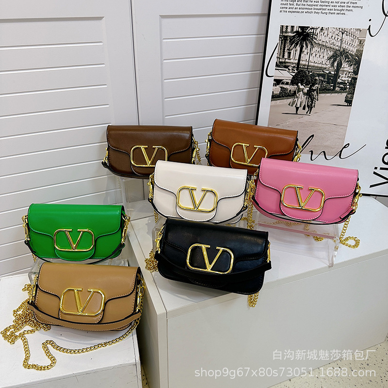 Bags2023 대외 무역 유럽 및 미국 트렌드 심플 크로스백 여성용 가방 숄더백 체인 숄더백 다용도 작은 사각백
