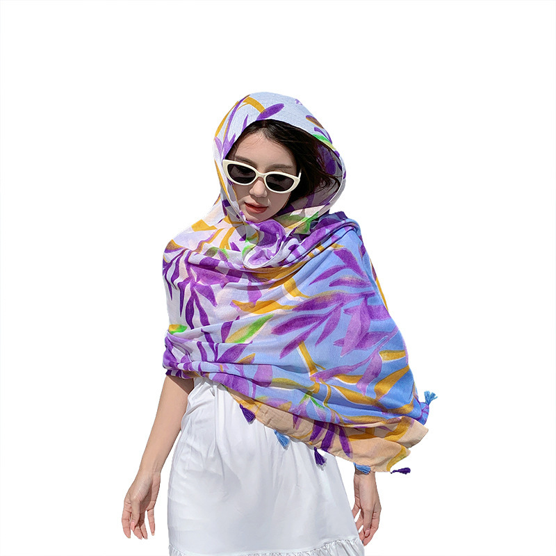 Verano ligero con incrustaciones de plata gradiente seda hoja protector solar chal viaje Toalla Playa moda bufanda exterior