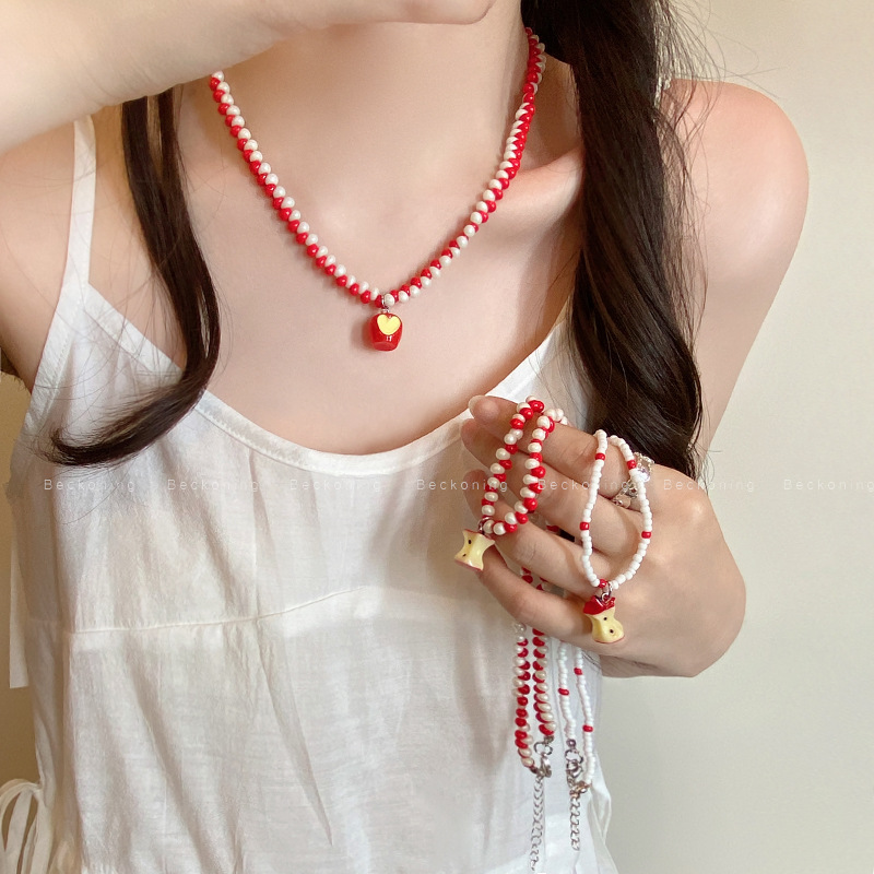 Dopamine Color Beaded Apple Pendant Necklace Women's 2025 New Summer Clavicle Chain Casual Accessories Necklace
