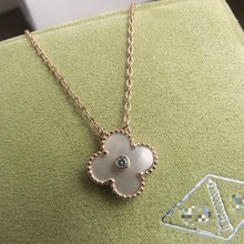 ����λ��荰�ؐĸ��õ���ɫins�L�����治��ɫ���~���i���