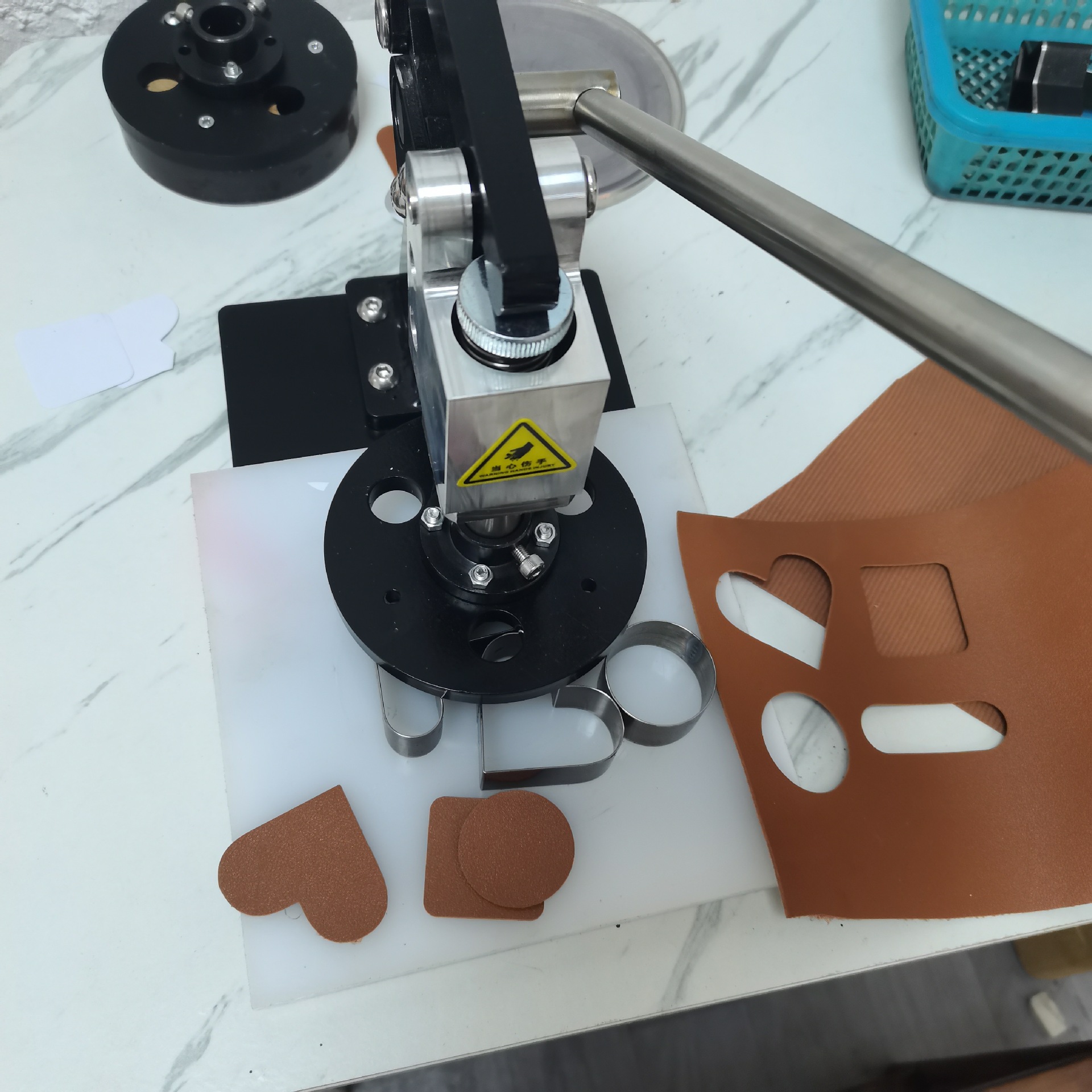 手动模切机刀模模具冲压机小型手工皮革布料裁断打孔机器