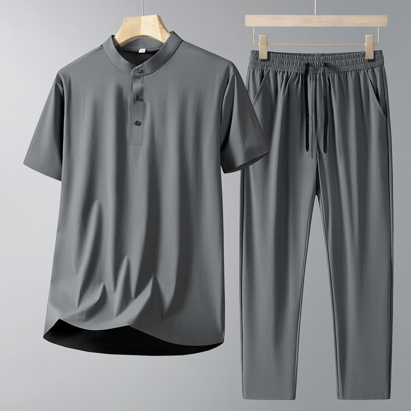 Papá traje casual de verano para hombre con cuello alto, nueva camiseta de manga corta de seda de hielo, pantalones finos de verano de secado rápido, traje de dos piezas para hombre