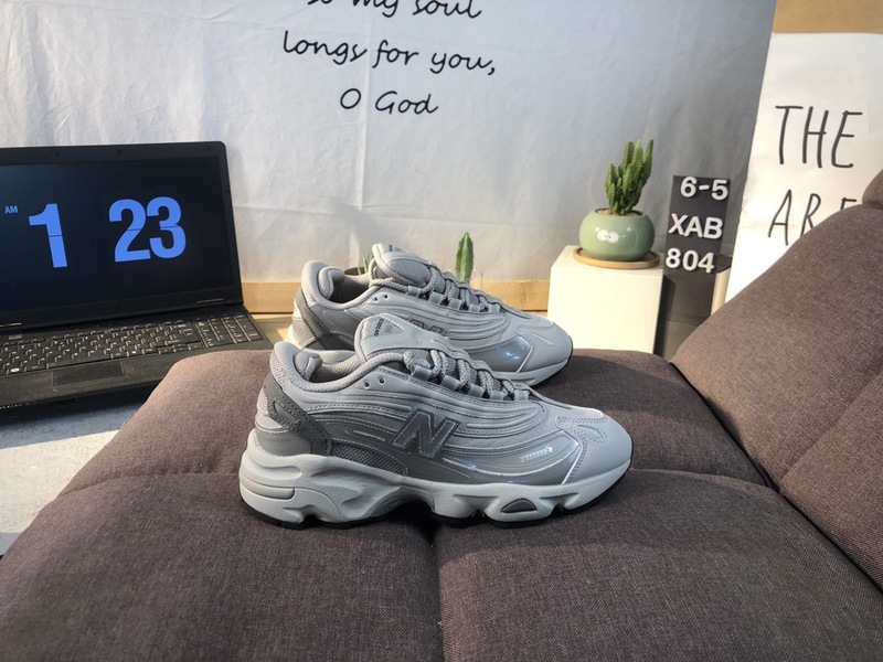 户外纯原高品质NB1000舒适百搭防滑耐磨低帮休闲跑步运动鞋男款|undefined