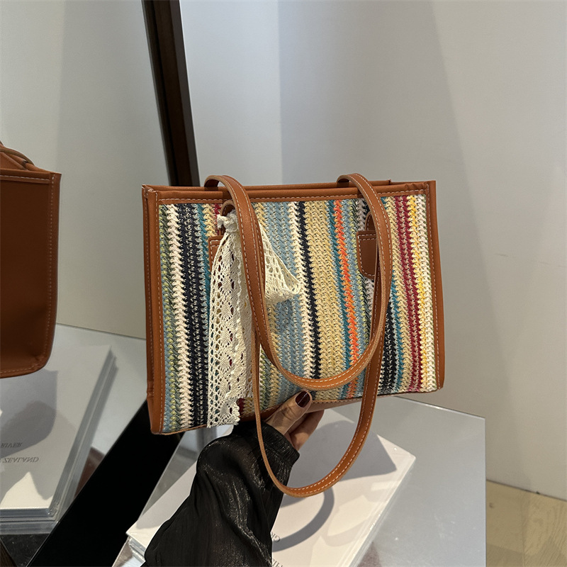 Bolsa de paja de verano arcoíris nueva moda para mujeres de viaje mochila de tejer vacaciones de playa bolsa de tote
