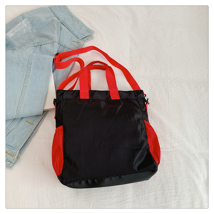 A new, versatile, large-capacity single-shoulder crossbody bag with a cute and girlish heart for student tutoring in the Korean version of Instagram undefined