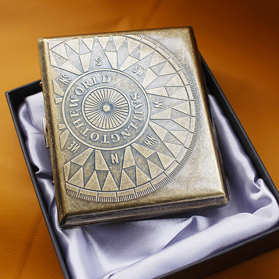 紳士煙盒20支裝便攜超薄創意防壓男複古香煙盒隨身高檔香淤盒煙具