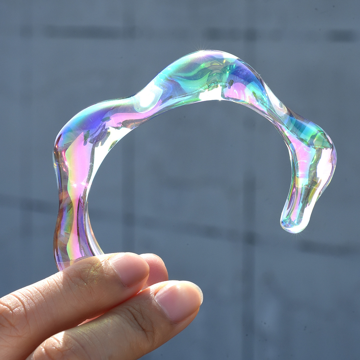 Han zhishang, pulsera abierta transfronteriza Europea y estadounidense transparente femenina AB color yakli exagera la tendencia y las artesanías de moda irregulares