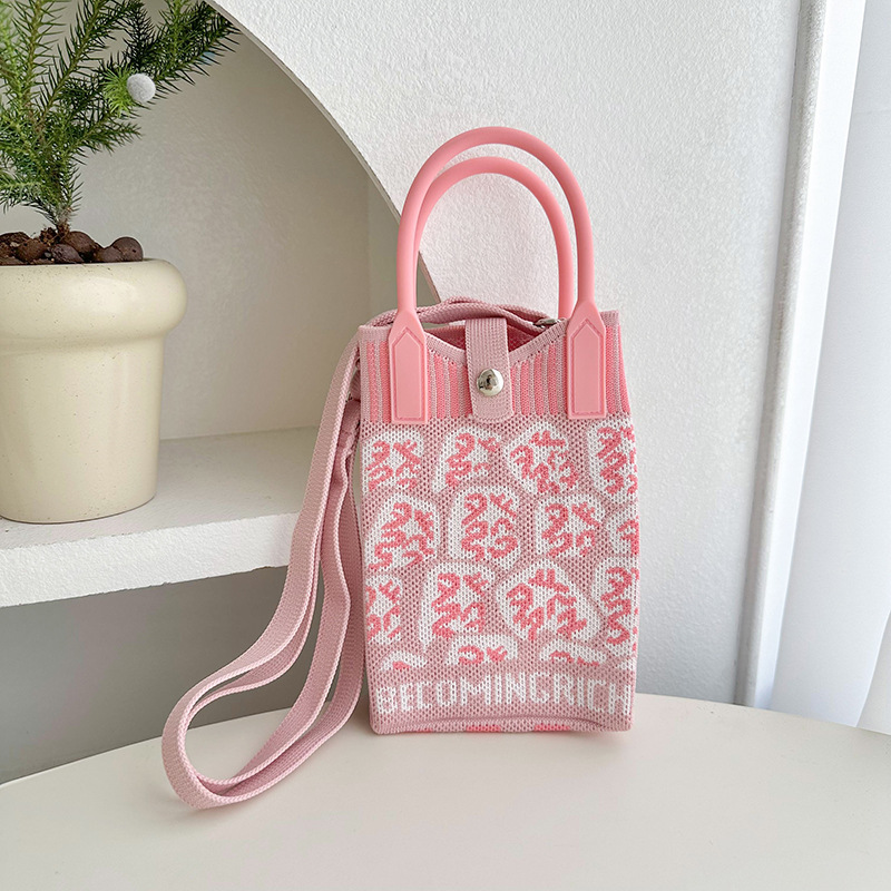 El rosa se enriquece