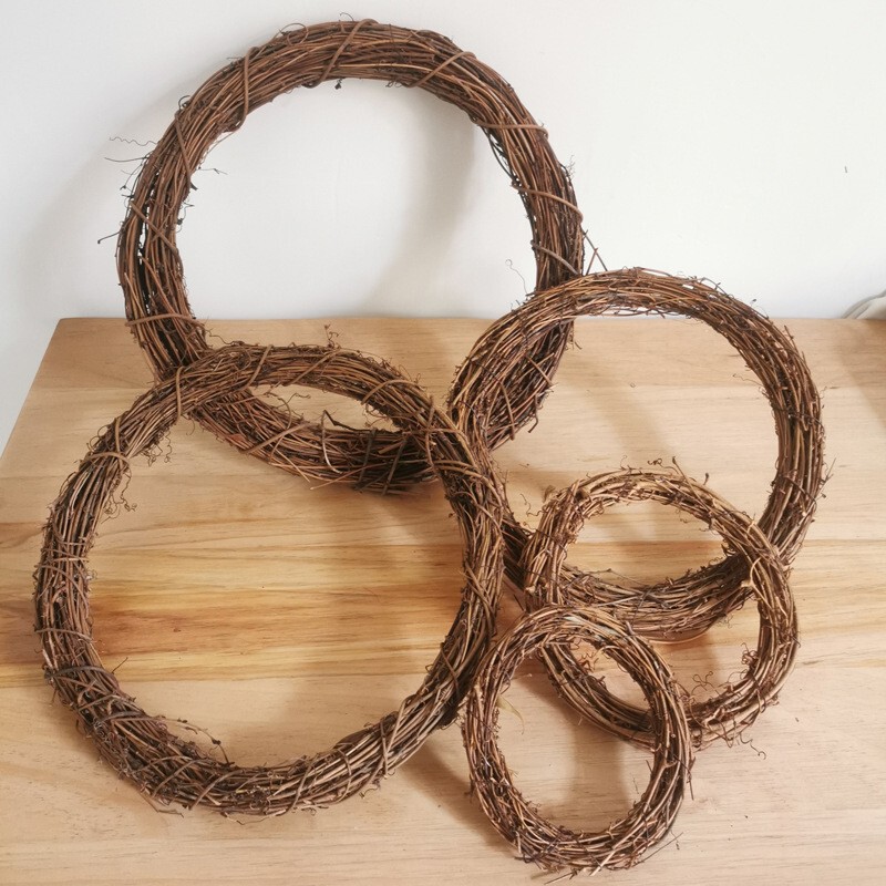Natural earthen Fu rattan ring rattan Ring Christmas wreath eternal life wedding kindergarten handmade diy dried rattan decorative ring creation Natural earthen Fu rattan ring rattan Ring Christmas wreath eternal life wedding kindergarten handmade diy dried rattan decorative ring creation