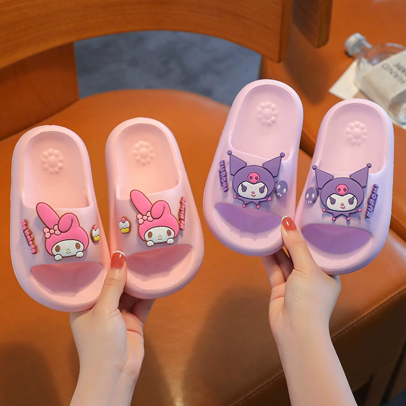 Детские тапочки Sanrio, летние домашние тапочки для мальчиков и девочек с мультяшными героями, Нескользящие Детские тапочки с мягкой подошвой