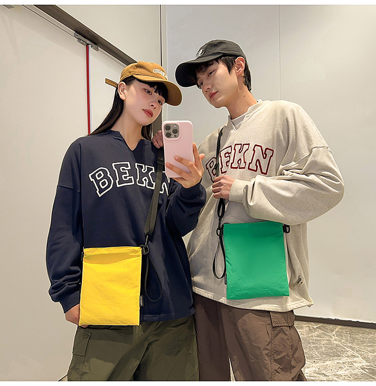 The 2025 summer new stylish, simple and individual small square bag is a trendy and casual single-shoulder crossbody bag for women undefined