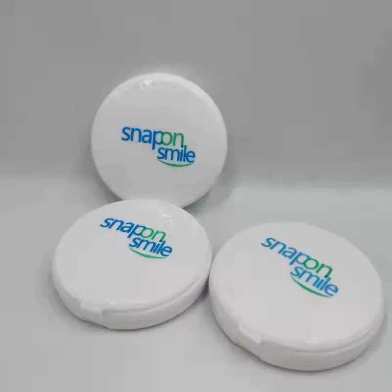 В наличии новые модели брекетов для взрослых (4 типа), термостойкие, реалистичные, накладные, с функцией отбеливания и защитой от скрежетания зубами.