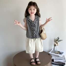 女童夏装套装夏季新款2026洋气无袖格子背心宝宝儿童两件套