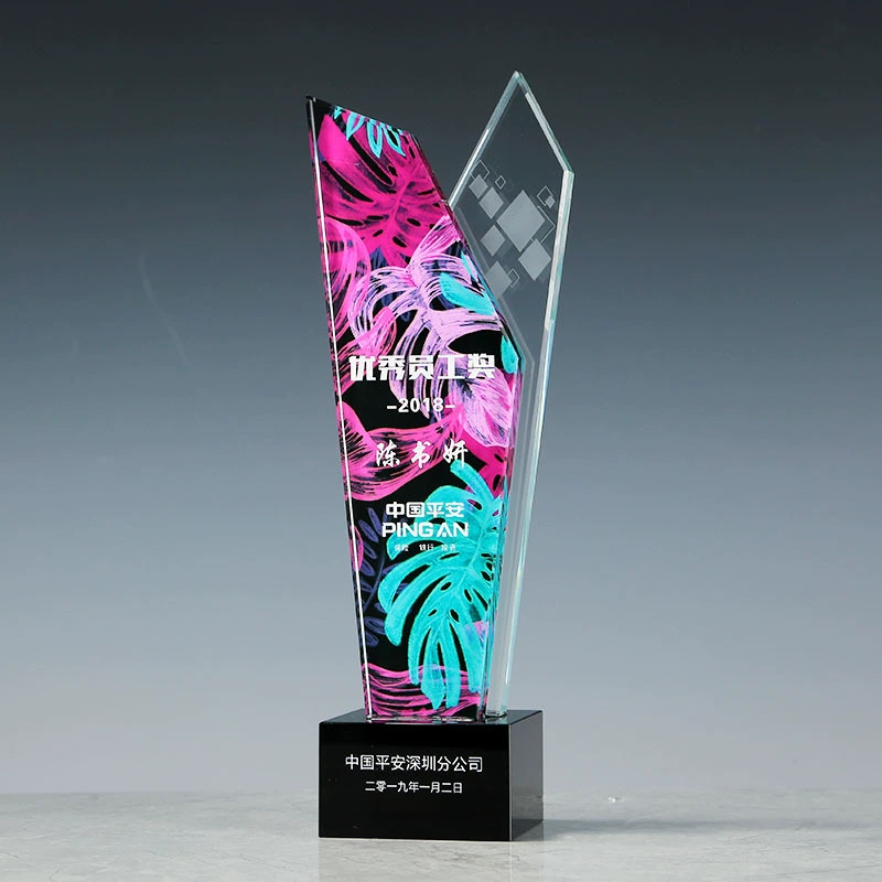 Цветная печать Crystal Trophy Company Ежегодные награды Призы Творческий персонализированный трофей Хрустальные поделки могут быть напечатаны с логотипом