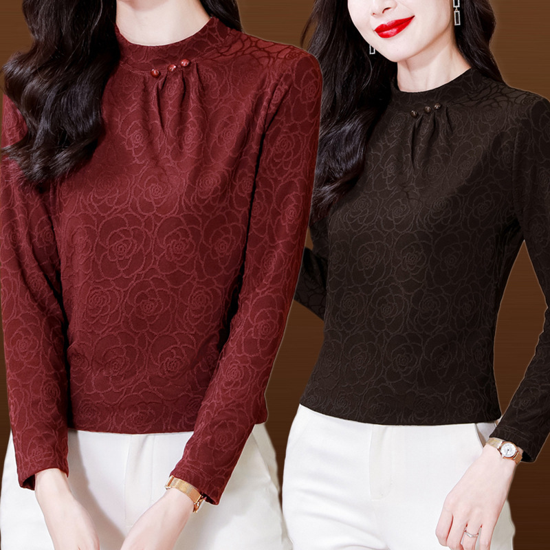 2024 Autumn and Winter New Fashion Round Neck Pleated Dark Pattern Jacquard Elegant Age-reducing All-match Stylish Inner Base Shirt Trendy