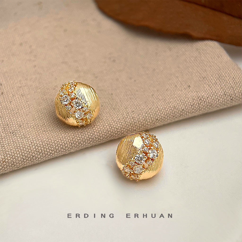 亮眸_0022_liangmou灰色 拷贝.jpg