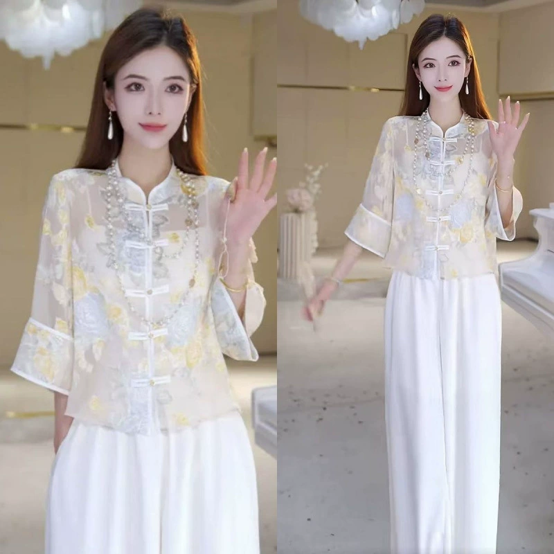 2025 Весна/Лето Новая солнцезащитная куртка в китайском стиле в национальном стиле для женщин, элегантный универсальный повседневный топ на пуговицах в стиле ретро, ​​снижающий возраст.