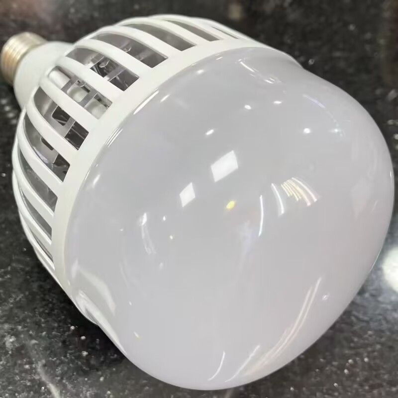 Bombilla led súper brillante taller de fábrica iluminación almacén de fábrica puerto en espiral e27 de alta potencia 100W bombilla de ahorro de energía