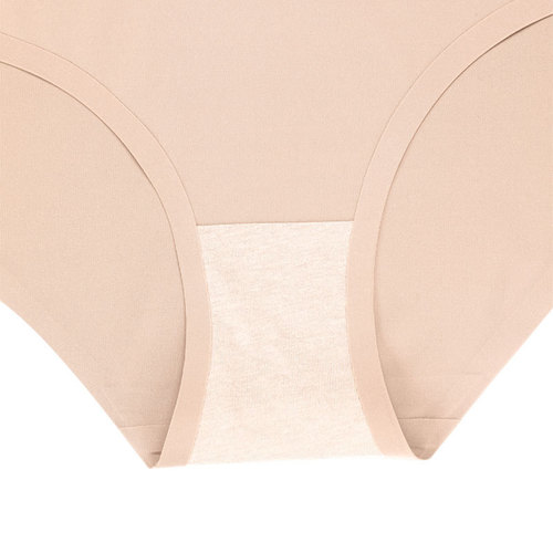 Sexy Large Size Seamless Ice Silk Panties Women's Folded Pure Cotton Crotch Breathable Quick-drying Women's Sports and Fitness Briefs