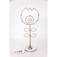 С���Fˇ�����Ʒչʾ��������ռ{���錚��е�䁔[���Ĕz����