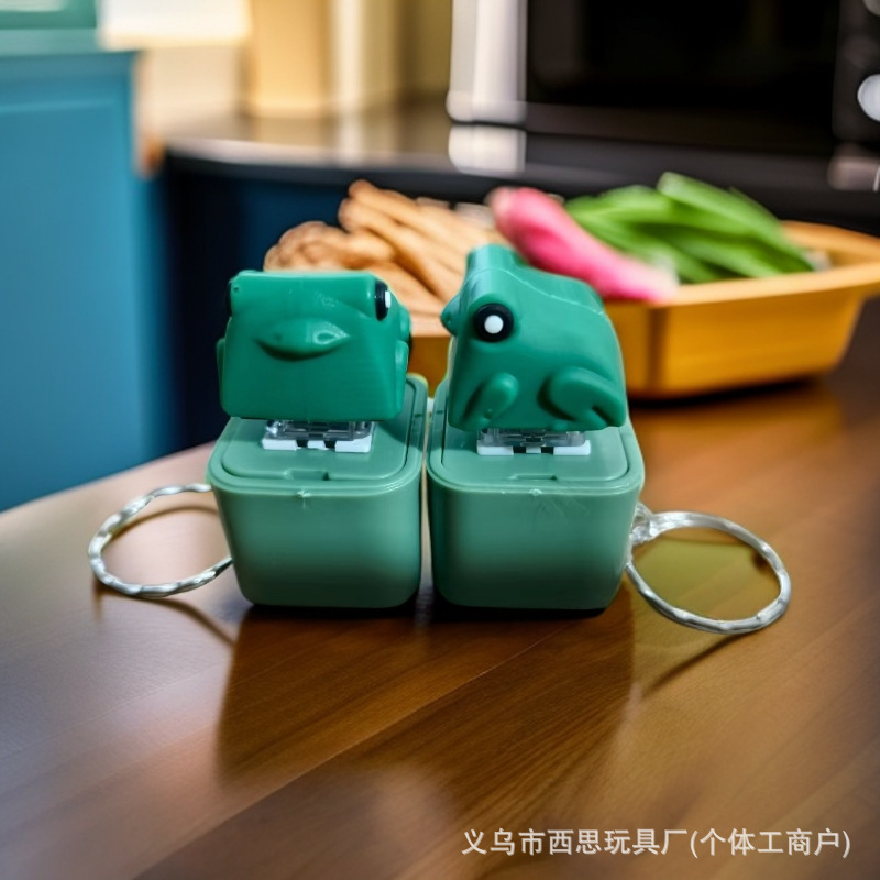 充电青蛙小鸭跨境解压按键捏捏乐发声发光钥匙扣减压神器包包挂件|undefined