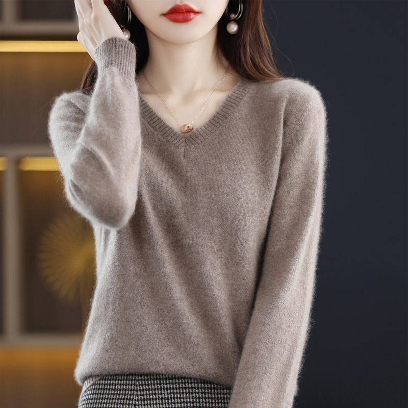 Clearance of Discontinued Sizes Women's Wool Sweater 2025 Autumn New V-Neck Loose Pullover Long-Sleeve Cashmere Knit Base Shirt