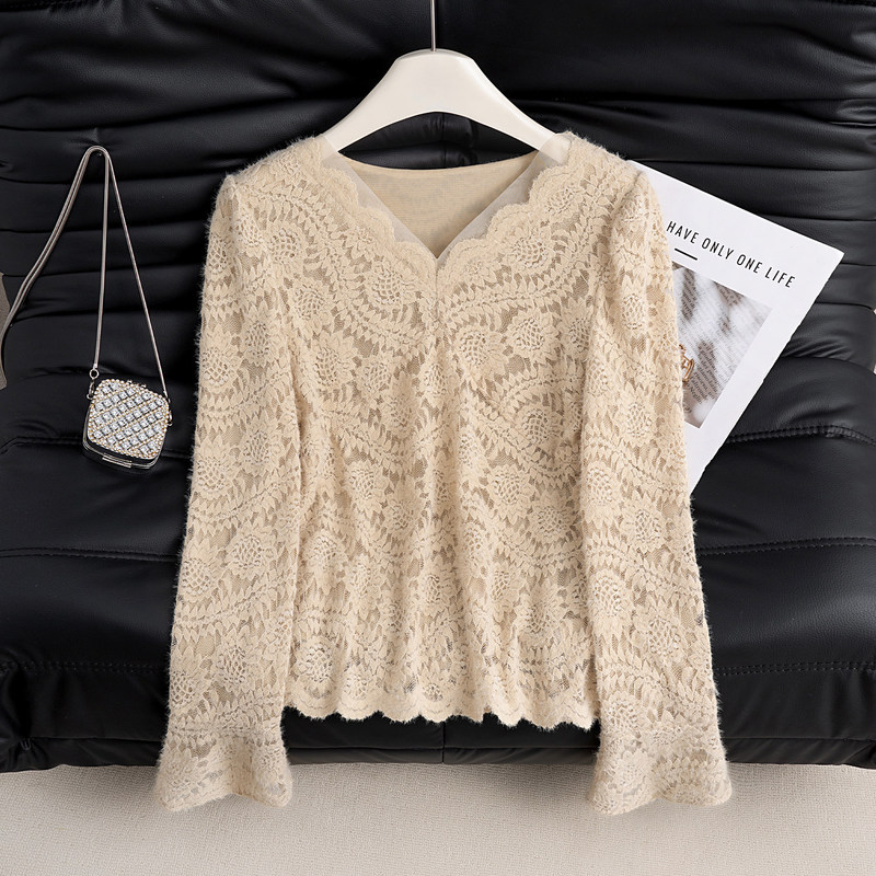 Stylish V-Neck Thin Velvet Lace Base Shirt for Women, 2025 Winter New Long-Sleeve Slim-Fit Elegant Inner Wear Trendy Top