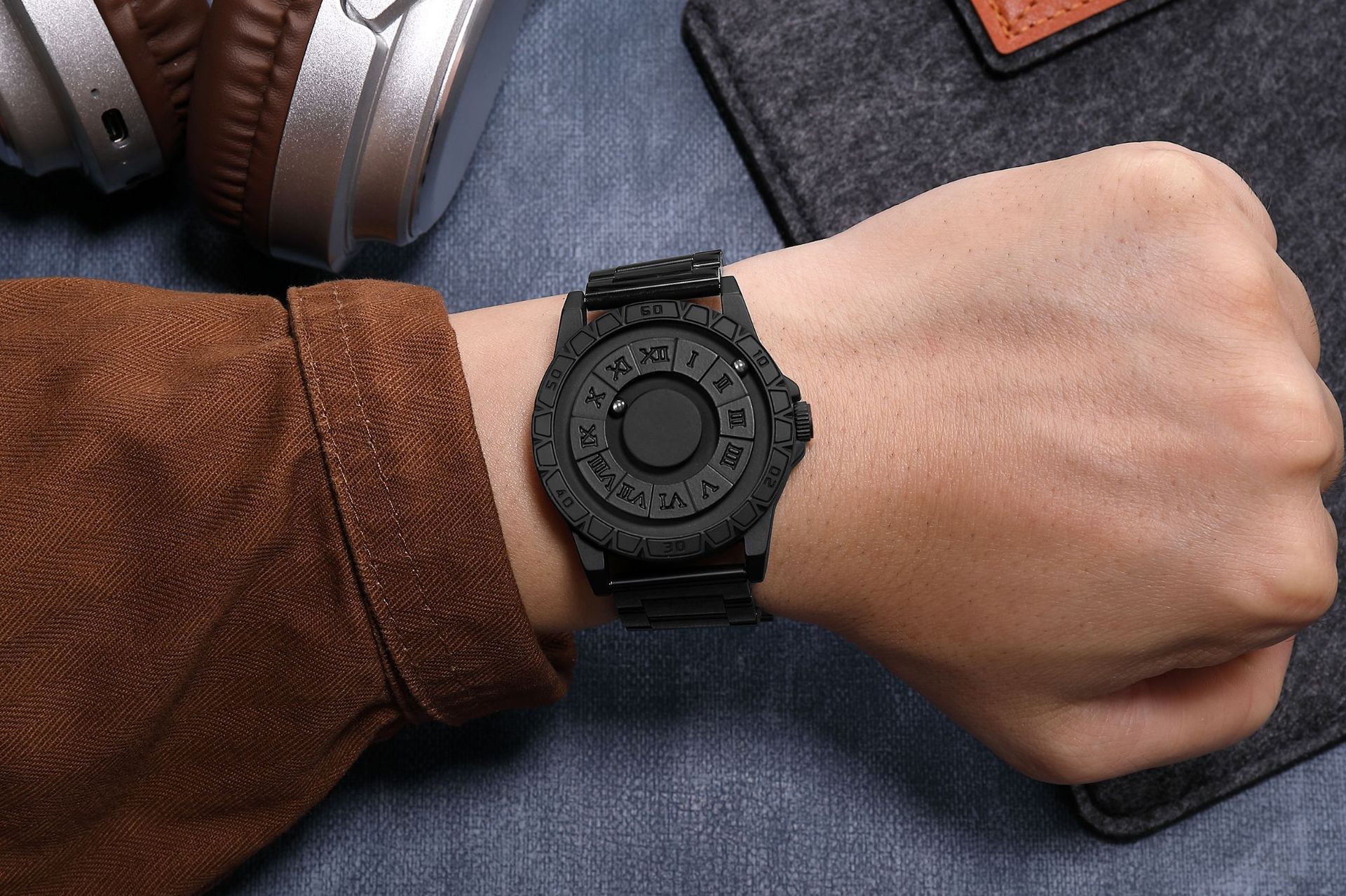 Reloj de pulsera impermeable de levitación magnética unisex_voghion.com