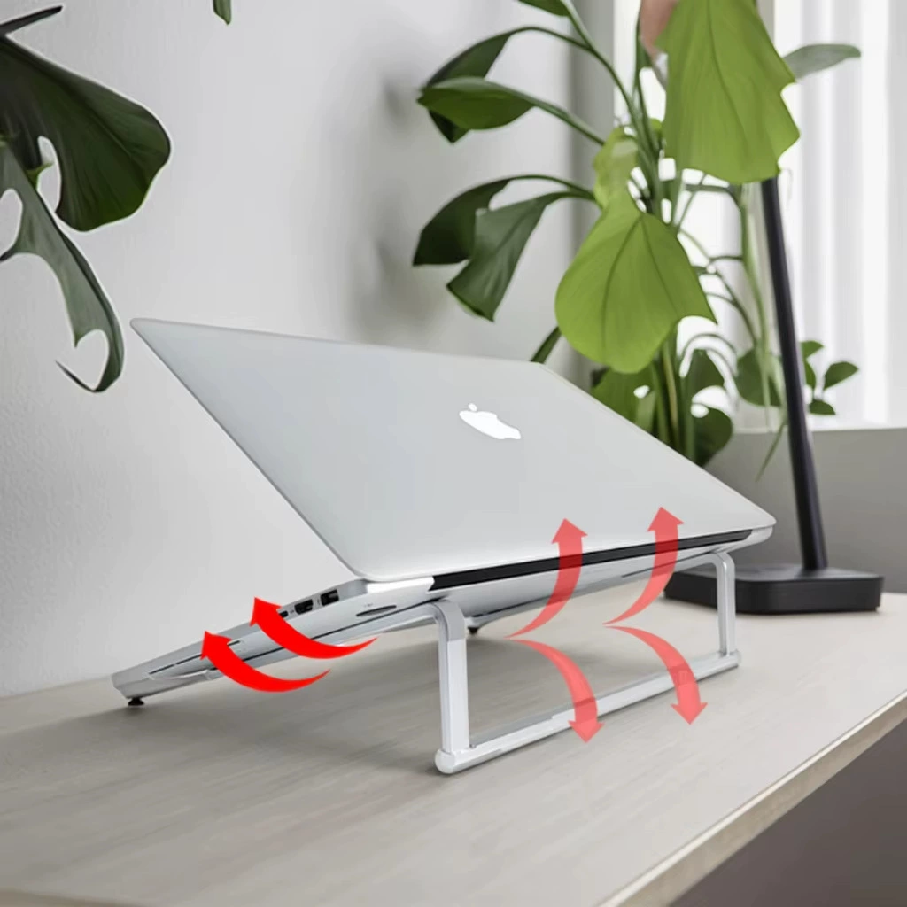 Laptop, metal light and thin foldable portable tubing