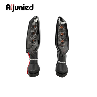 939 V4 motorcycle turn signal: Dönmə işıqları