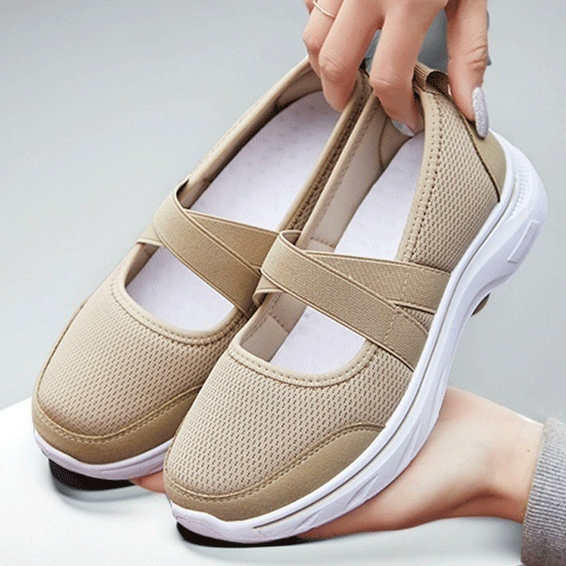 Casual летняя обувь slip-ons от , сетчатый верх, гибкая подошва, цвета черный/серый/бежевый, размеры 36-41
