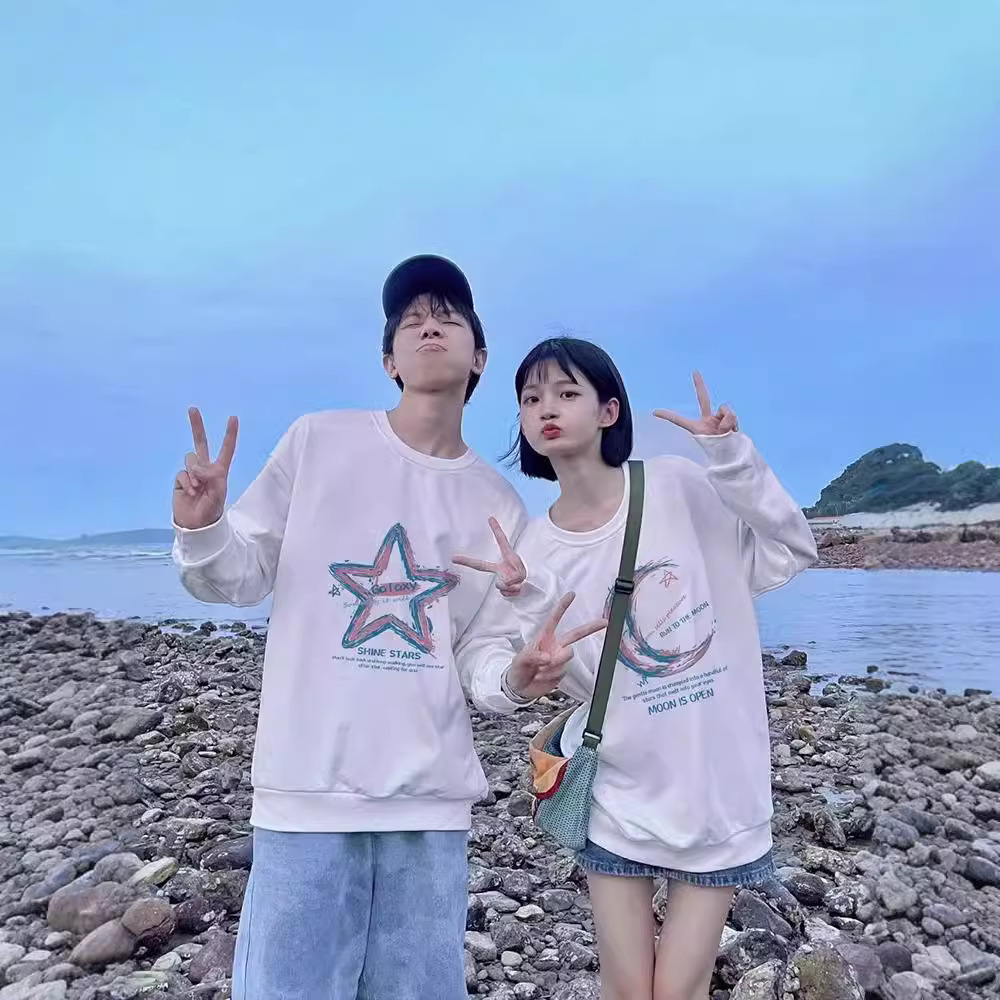 트렌디 한 브랜드 화이트 T 스타와 XINGYUE 커플 여름 크루 넥 티셔츠 2024 크리에이티브 반팔 커플 캐주얼 올 매치 T