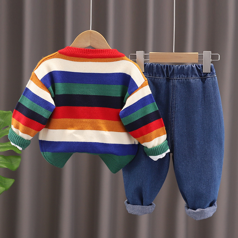 소년의 가을 세트 2024 새로운  서양식 어린이 봄과 가을 캐주얼 레인보우 스웨터 긴 소매 3 조각 트렌디