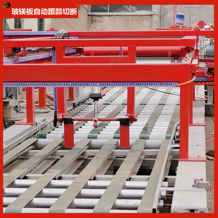 水泥发泡防火门芯板制板机 玻镁烟道板设备 氧化镁板设备机器