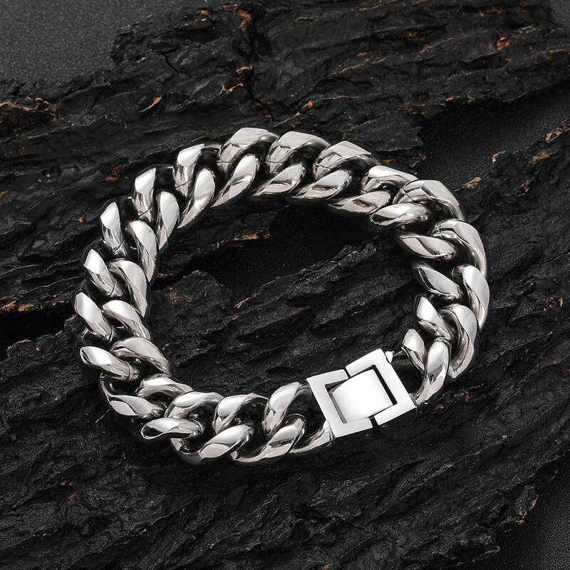 European and American Titanium Steel Bracelet Miami Cuban Chain Trendy Brand Hip-Hop Jewelry Buckle Stainless Steel Men's Bracelet Jewelry Wholesale