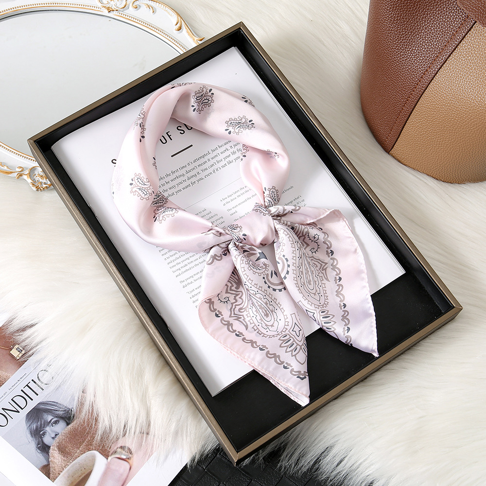 Flor de anacardo europea y americana transfronteriza 70 bufanda de seda de imitación retro todo-fósforo bolsa atada bufanda cuadrada bolsa atada bufanda de seda scarf al por mayor