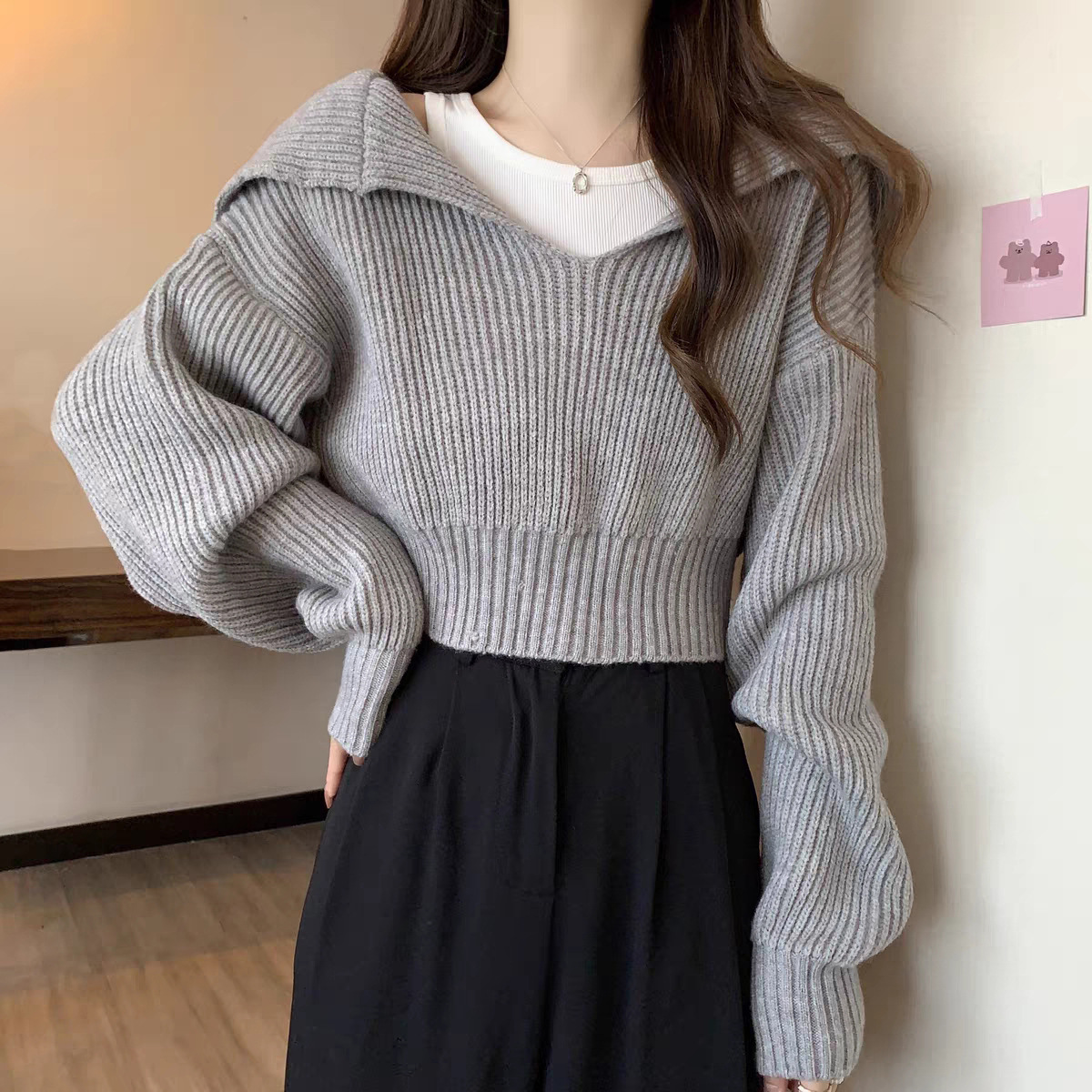 Conjunto de dos piezas gratis abrigo de suéter de cuello azul marino para mujeres 2023 Otoño e Invierno suéter suelto pequeño suéter corto image 9
