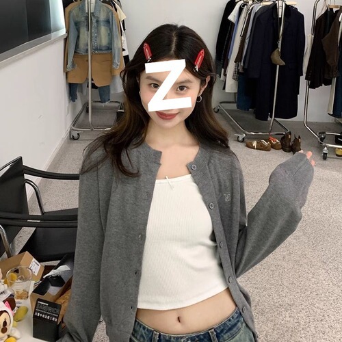 Women's Red Knit Sweater Jacket with Embroidery on Shoulders, Thin Version for Spring and Autumn, Suitable for Layering