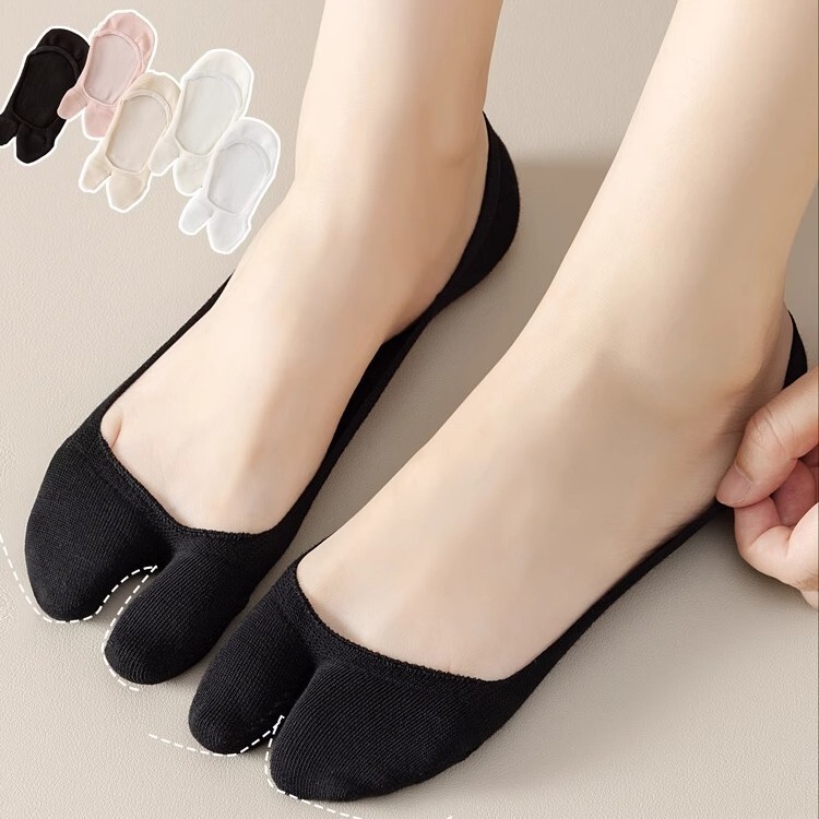 Ultra-Invisible Shallow Split-Toe Socks for Women, Two-Toe Socks, Summer Thin Clogs Socks, Japanese Tabi Pig's Trotter Socks, Split-Toe Cotton Socks Ultra-Invisible Shallow Split-Toe Socks for Women, Two-Toe Socks, Summer Thin Clogs Socks, Japanese Tabi Pig's Trotter Socks, Split-Toe Cotton Socks