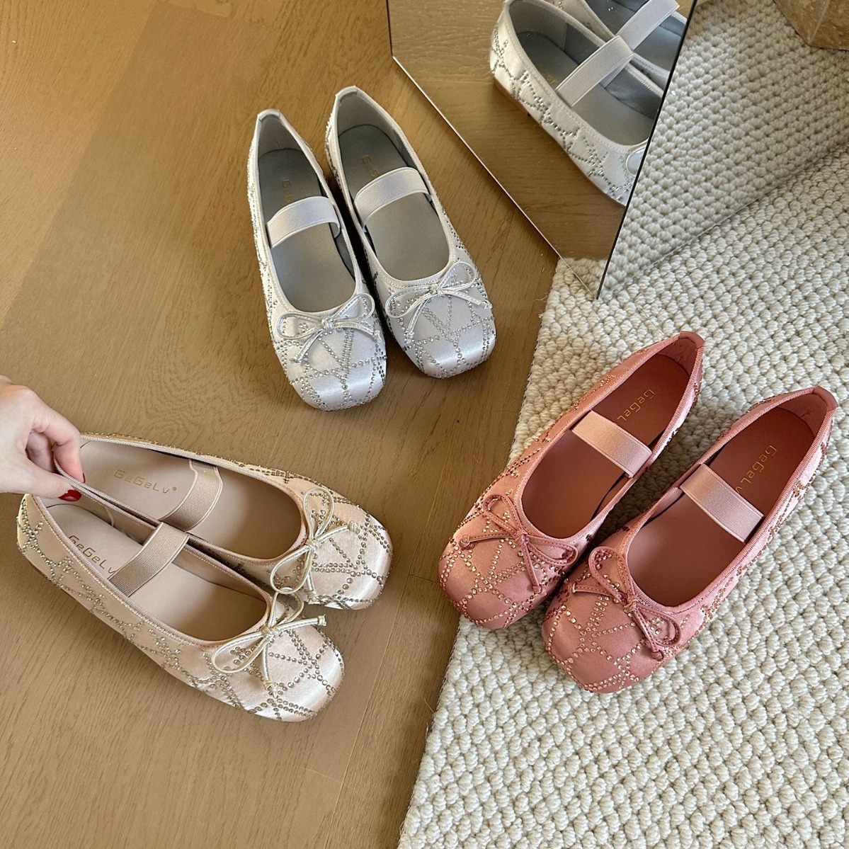 Scarpe Mary Jane in raso con fiocco in stile fata singola, con fondo piatto e fiocco in stile acqua, stagione primavera e autunno 2024_voghion.com