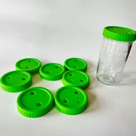 塑料盖;玻璃杯;金属盖