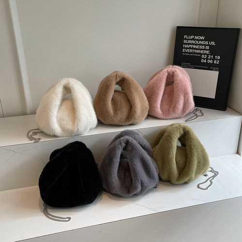 Cross-border super popular furry women's commuter crossbody bag 2024 new autumn and winter niche versatile plush handbag
